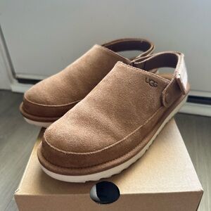 almost new uggs goldenstar clog